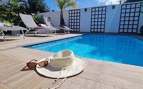 Charmante Maison Avec Piscine, Ideale Famille